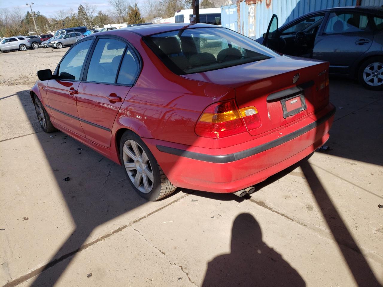 Photo 3 from auction – 2003 BMW 325I with VIN WBAET374X3NJ41282