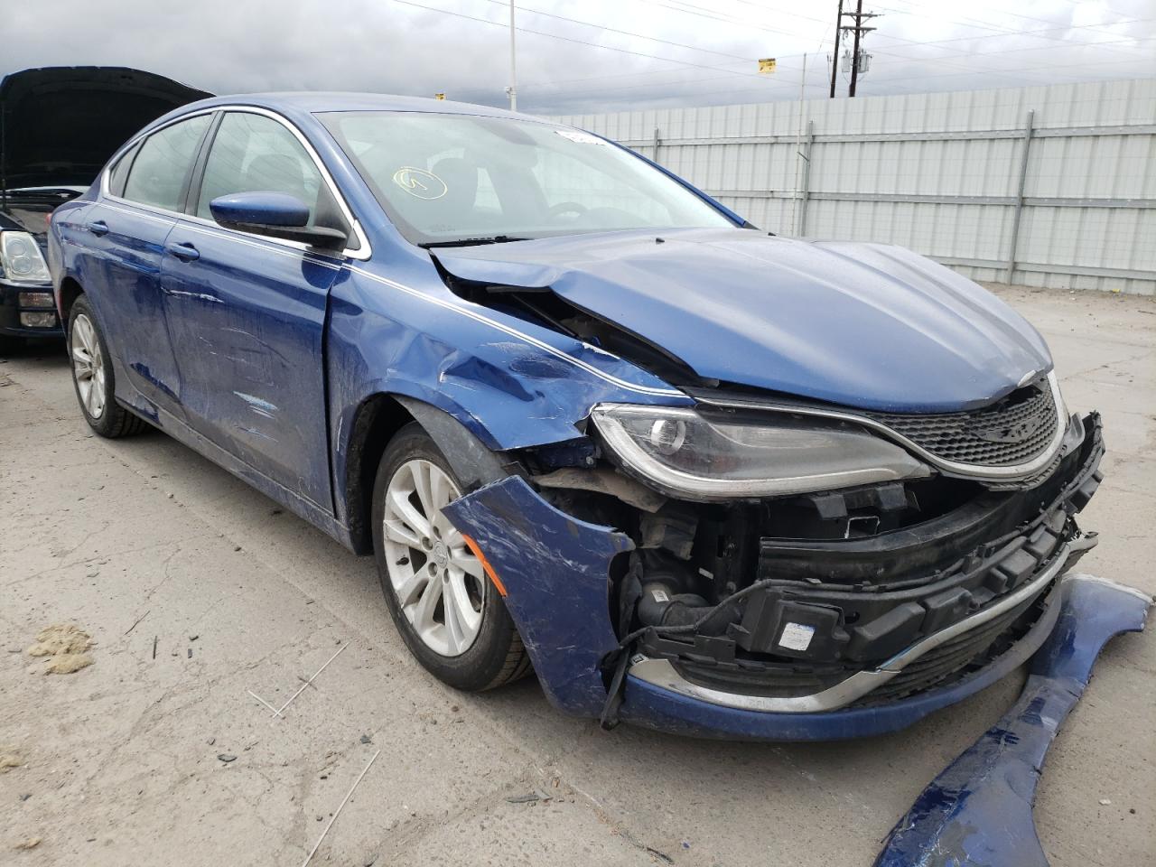 CHRYSLER 200 LIMITE 2015 with VIN 1C3CCCABXFN643980 - Photo from auction