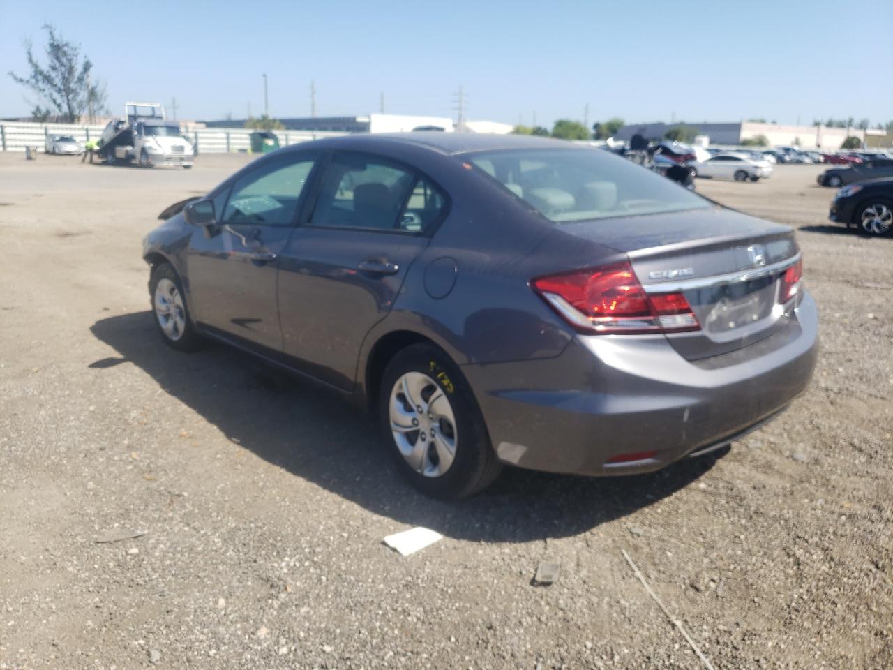 Photo 3 from auction – 2014 HONDA CIVIC LX with VIN 19XFB2F58EE044605