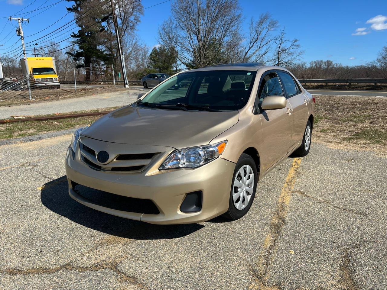 Photo 2 from auction – 2011 TOYOTA COROLLA BA with VIN 2T1BU4EE2BC553248