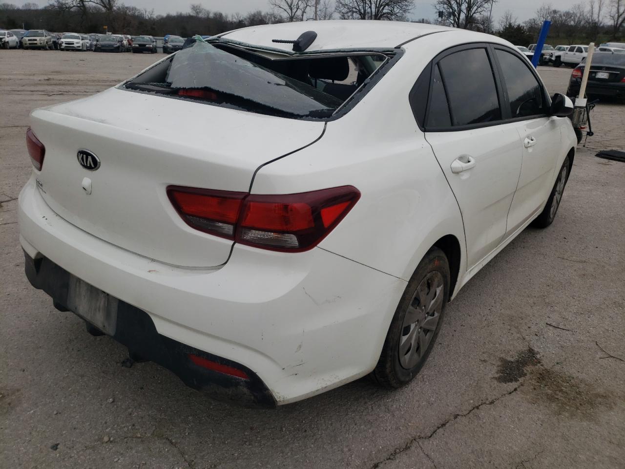 Photo 4 from auction – 2019 KIA RIO S with VIN 3KPA24AB2KE254518