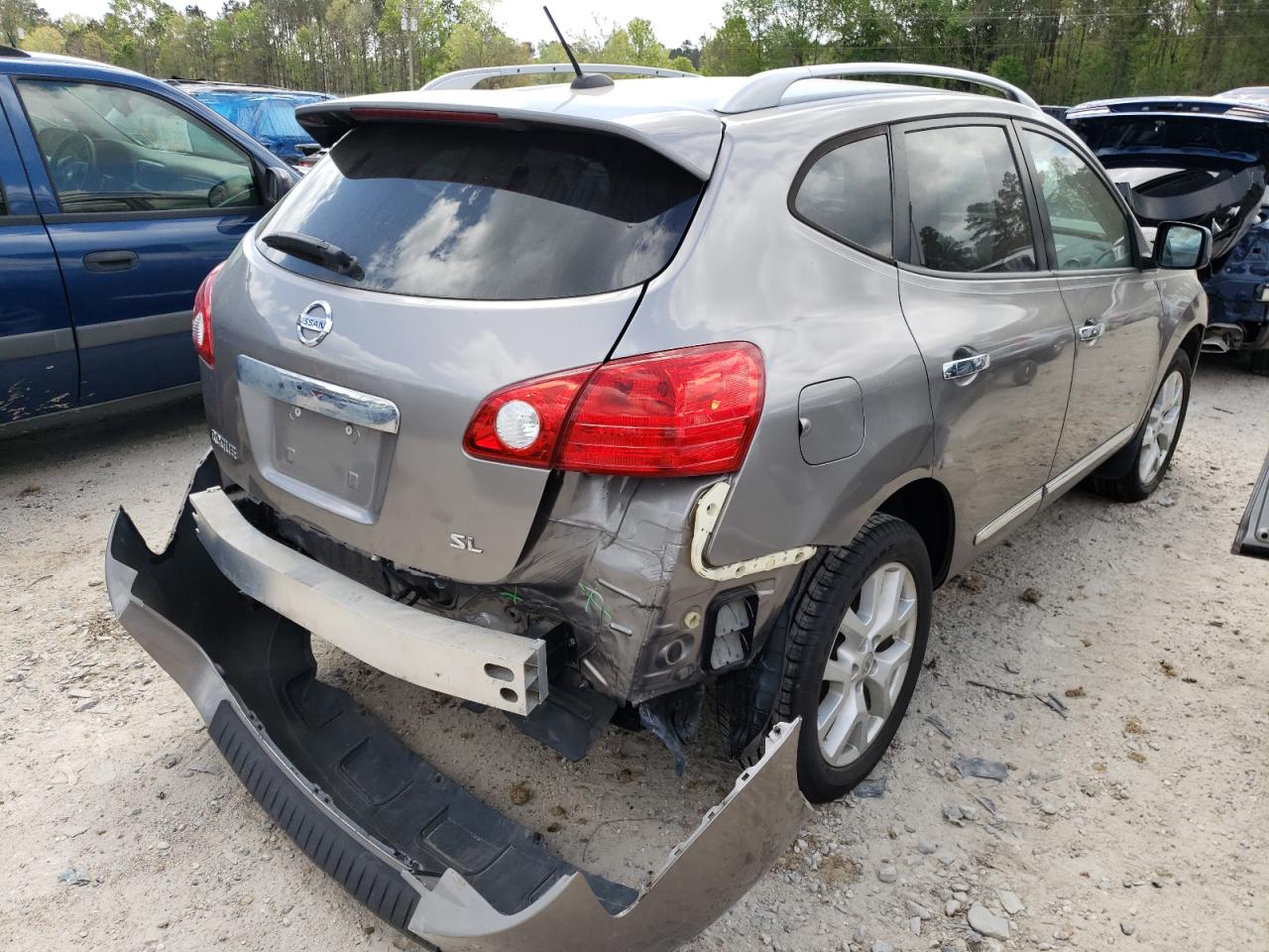 Photo 4 from auction – 2011 NISSAN ROGUE S with VIN JN8AS5MTXBW572097