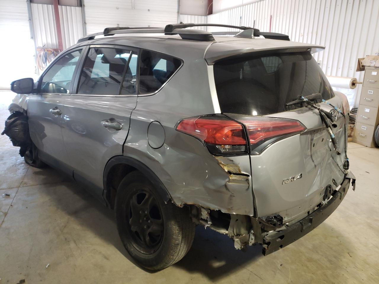 Photo 3 from auction – 2017 TOYOTA RAV4 LE with VIN 2T3BFREV3HW597698
