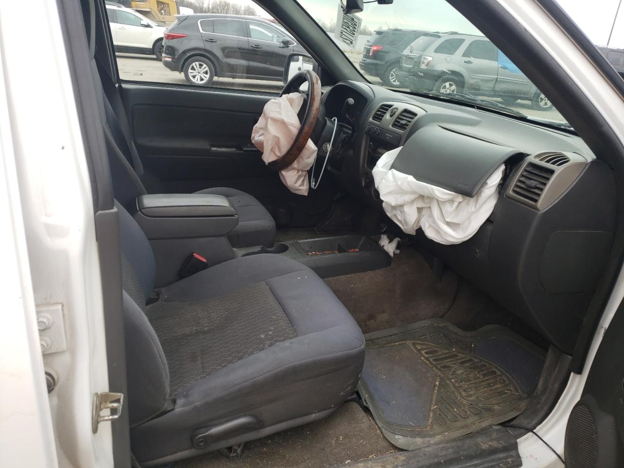 Photo 5 from auction – 2006 CHEVROLET COLORADO with VIN 1GCDT136568232165