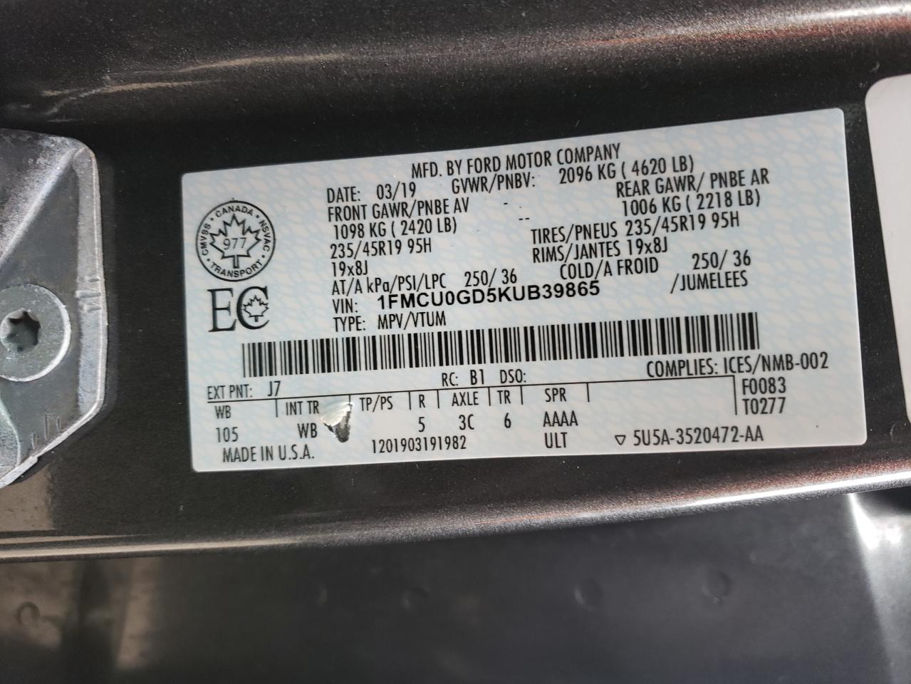 Photo 10 from auction – 2019 FORD ESCAPE SE with VIN 1FMCU0GD5KUB39865