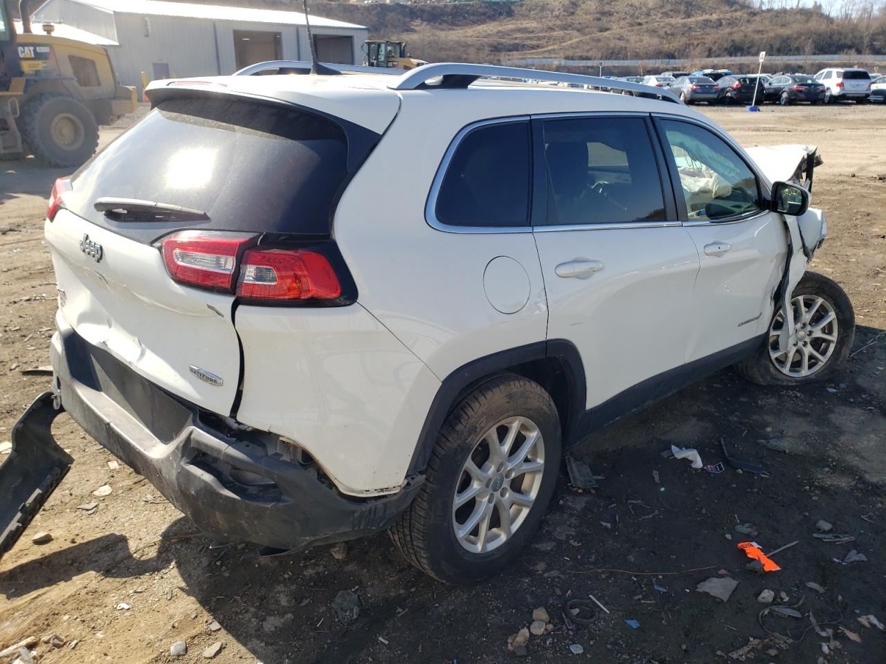Photo 4 from auction – 2016 JEEP CHEROKEE L with VIN 1C4PJMCB4GW147977