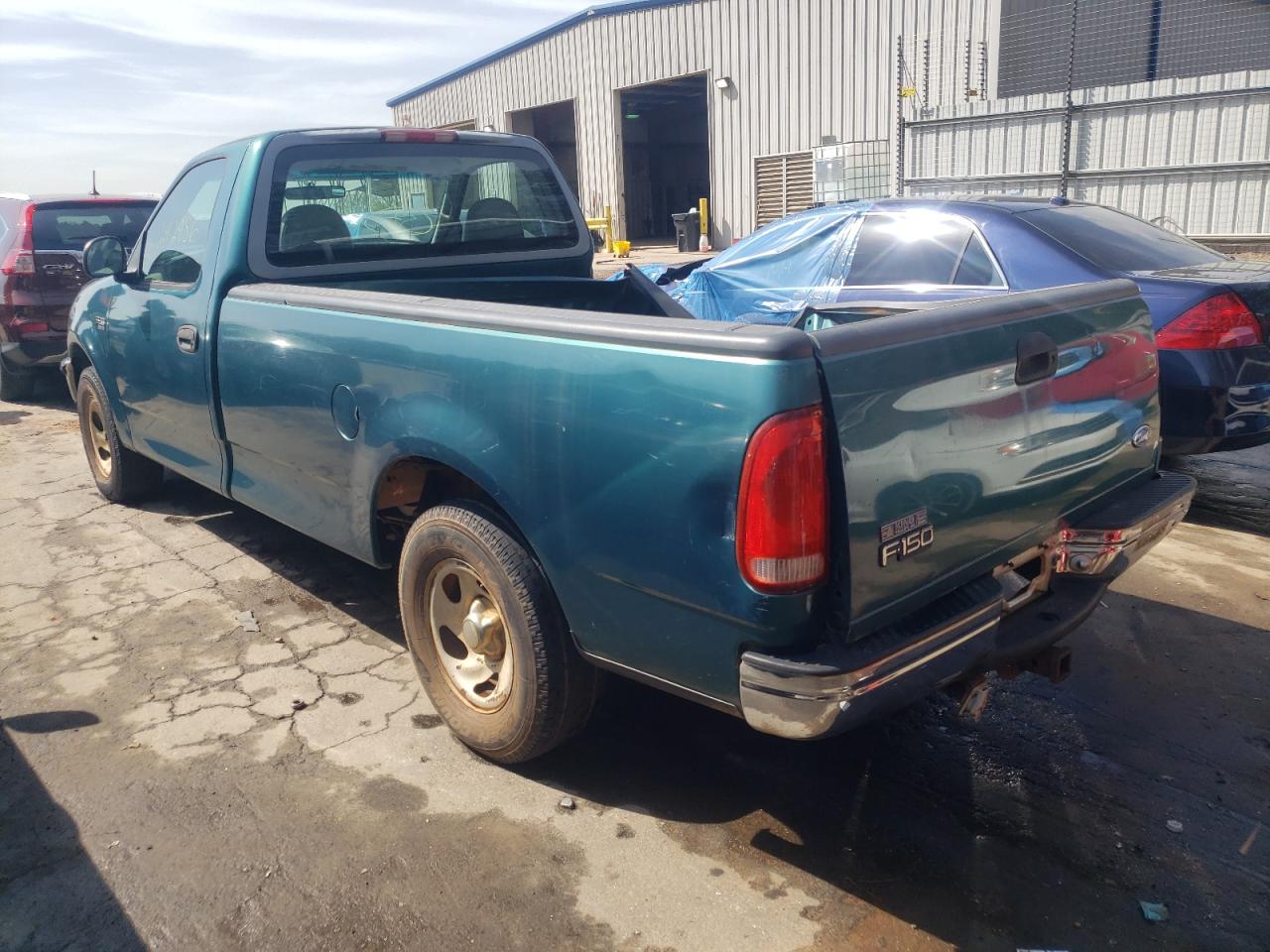 Photo 3 from auction – 1997 FORD F150 with VIN 1FTDF17WXVNB74295