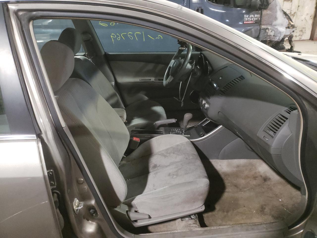 Photo 5 from auction – 2005 NISSAN ALTIMA S with VIN 1N4AL11D35C358983