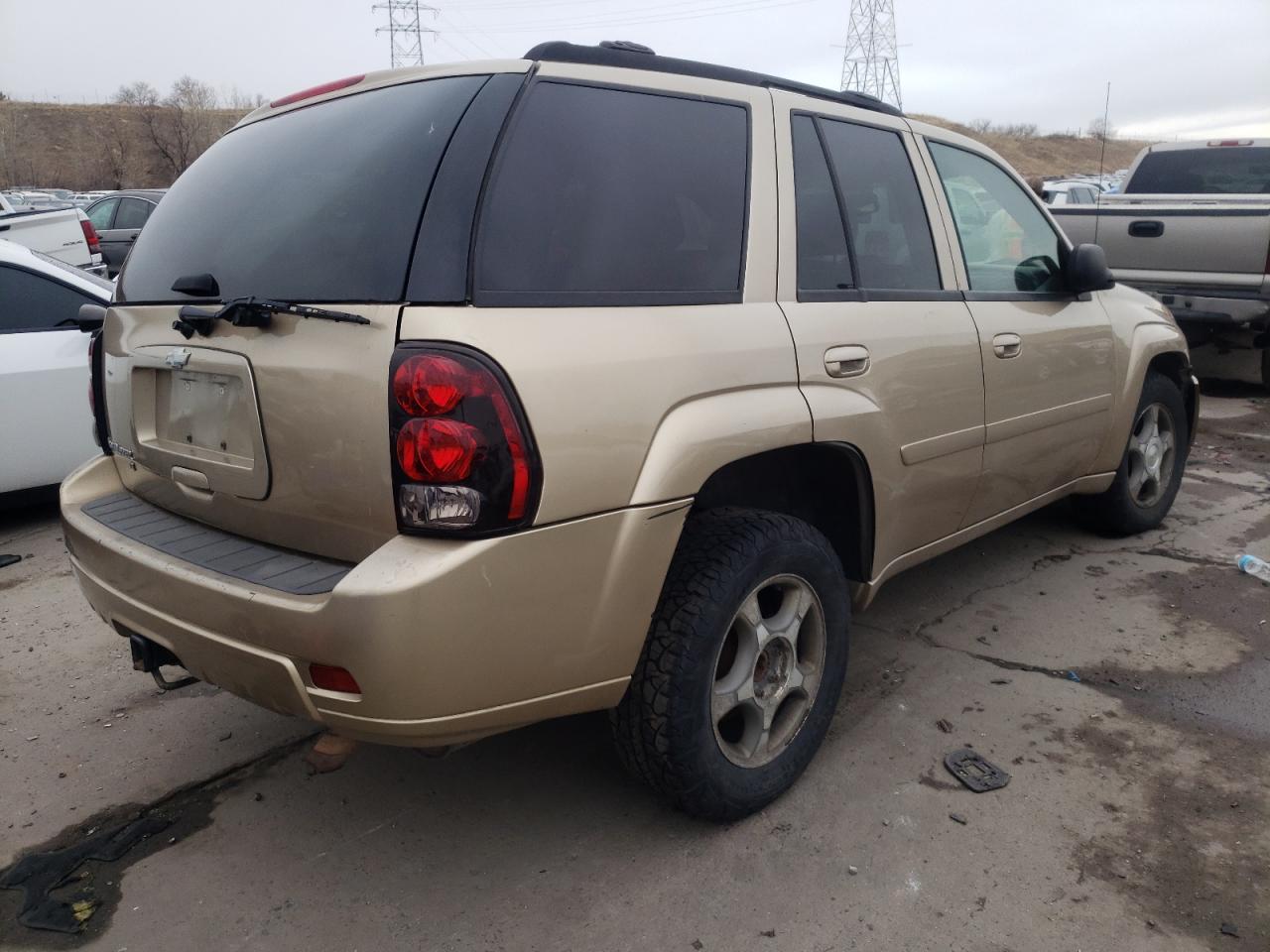 Photo 4 from auction – 2006 CHEVROLET TRAILBLAZE with VIN 1GNDT13S862298586
