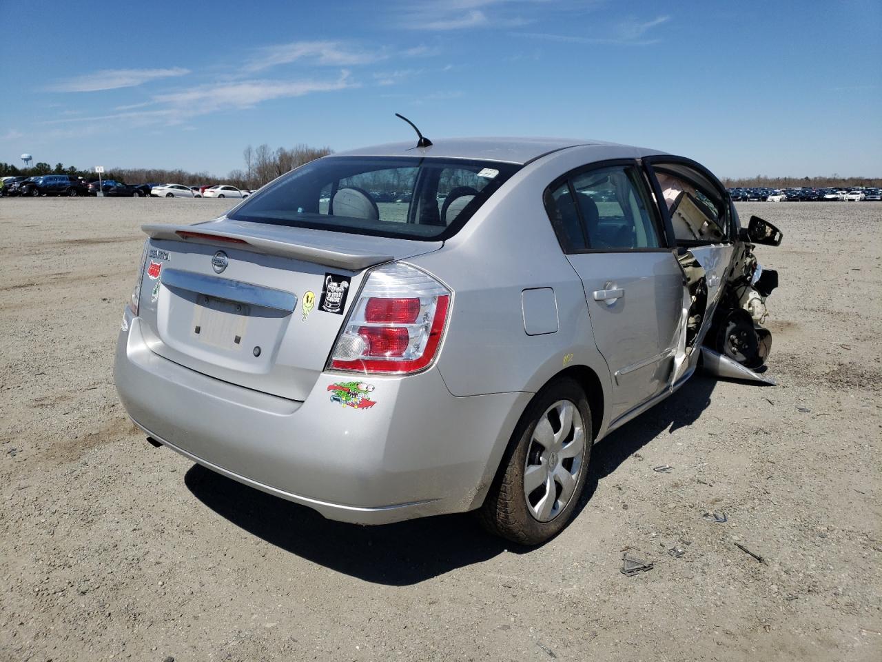 Photo 4 from auction – 2011 NISSAN SENTRA 2.0 with VIN 3N1AB6AP9BL711010