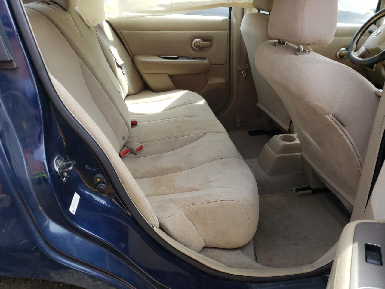 Photo 6 from auction – 2007 NISSAN VERSA S with VIN 3N1BC13E37L412717
