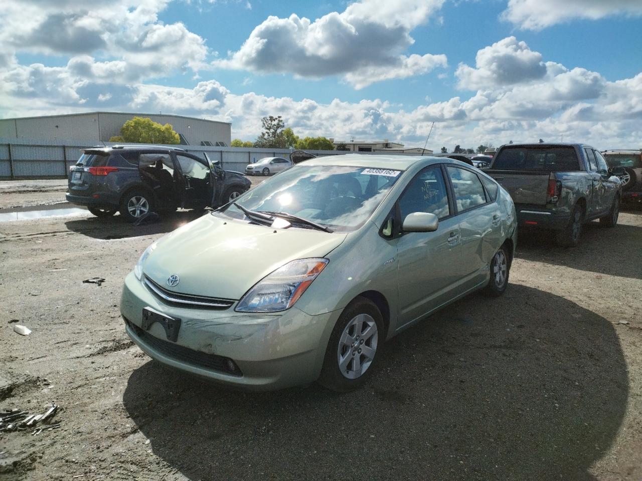 Photo 2 from auction – 2007 TOYOTA PRIUS with VIN JTDKB20U573278905