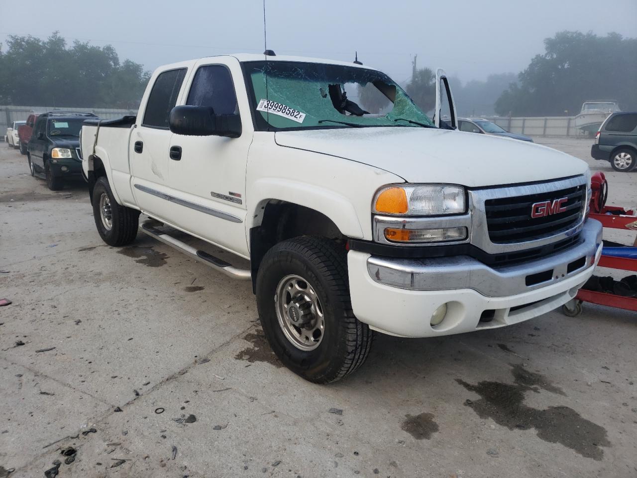 GMC SIERRA K25 2004 with VIN 1GTHK23104F126312 - Photo from auction