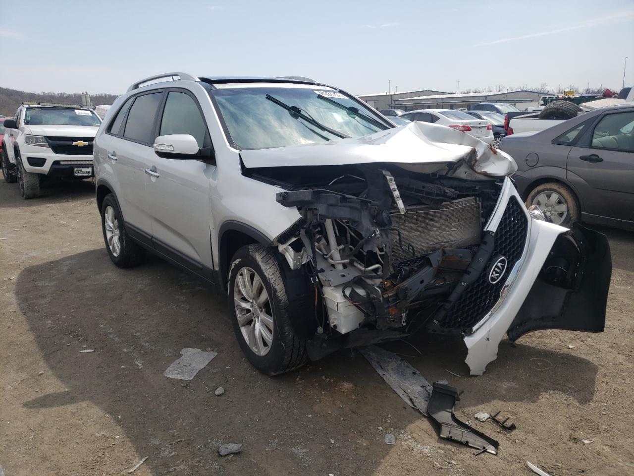 Photo 1 from auction – 2011 KIA SORENTO EX with VIN 5XYKU4A2XBG046940