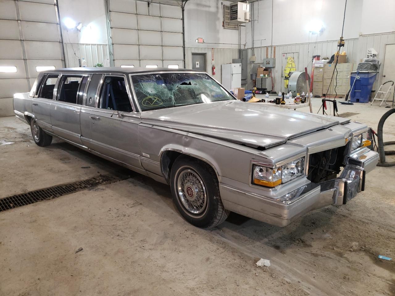 Photo 1 from auction – 1992 CADILLAC BROUGHAM with VIN 1G6DW5473NR712688