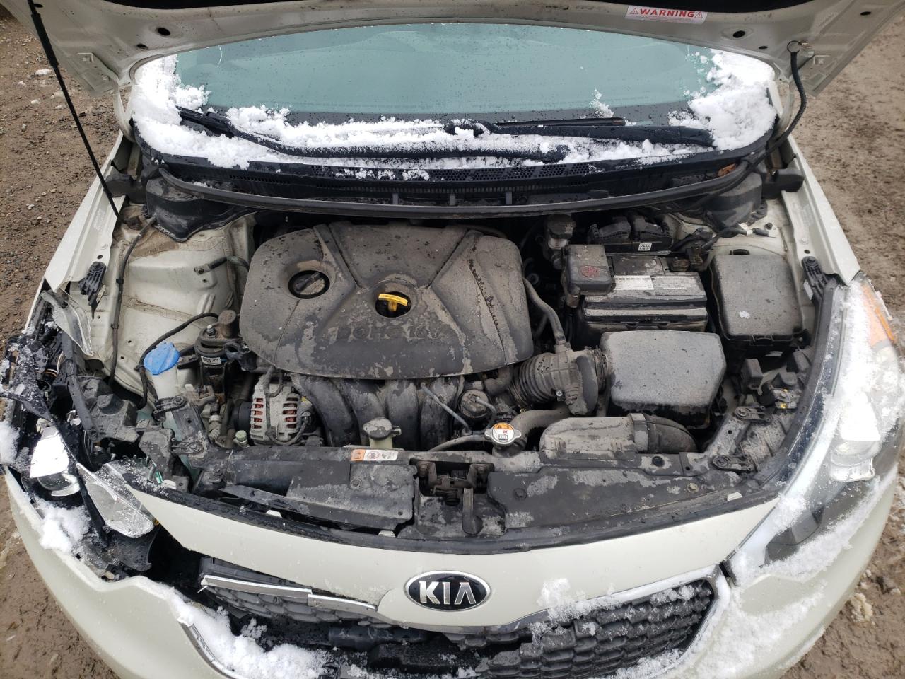 Photo 7 from auction – 2015 KIA FORTE LX with VIN KNAFK4A69F5280041