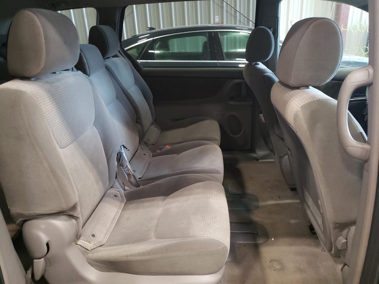 Photo 6 from auction – 2008 TOYOTA SIENNA CE with VIN 5TDZK23C48S139933