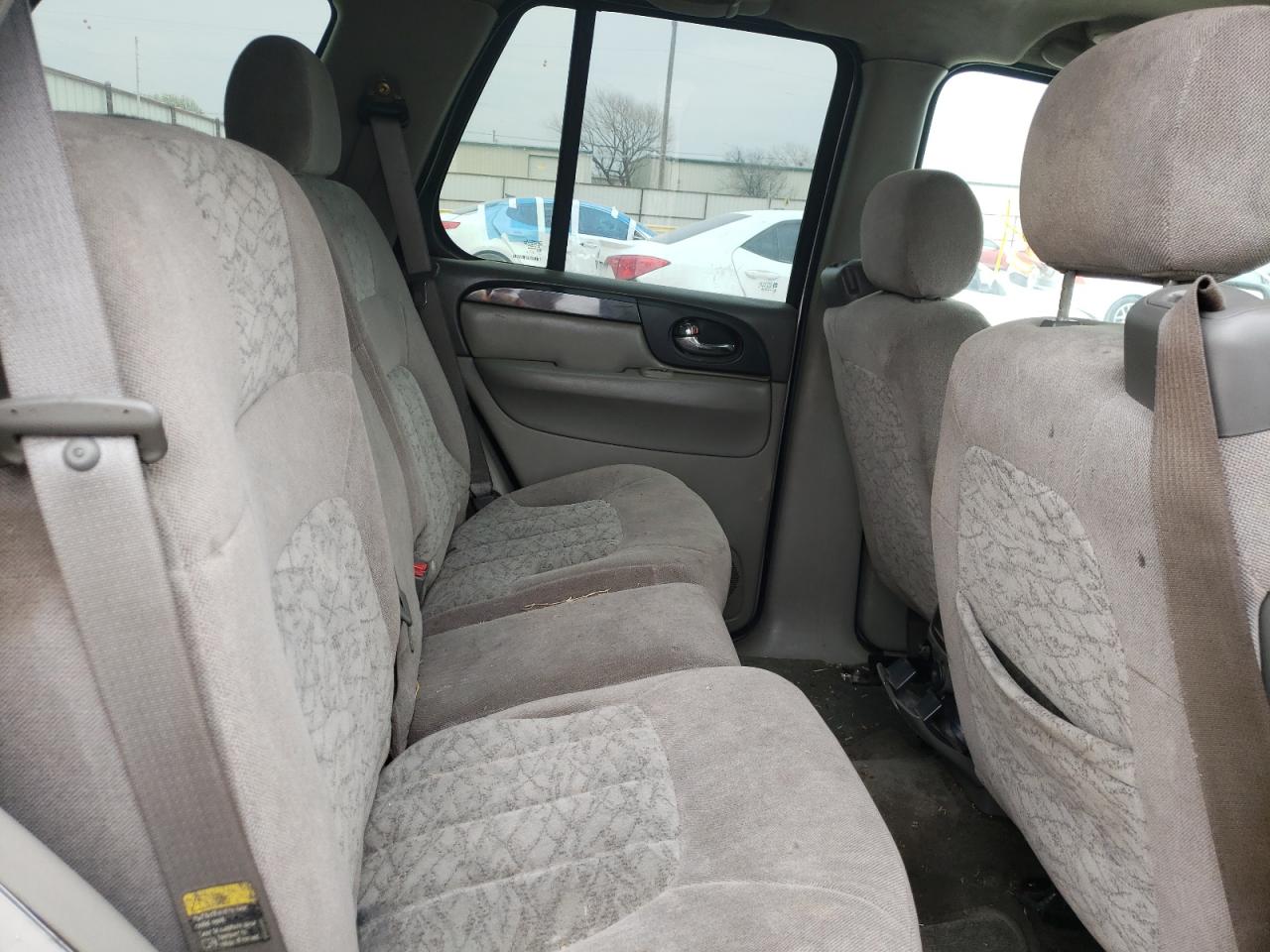 Photo 6 from auction – 2004 GMC ENVOY with VIN 1GKDS13S942368206