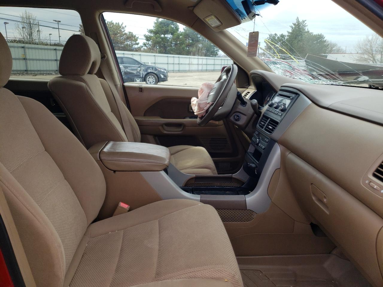 Photo 5 from auction – 2006 HONDA PILOT EX with VIN 2HKYF18486H501583