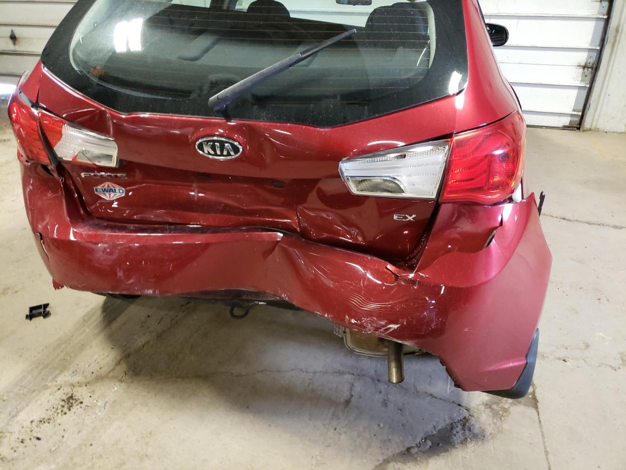 Photo 9 from auction – 2011 KIA FORTE EX with VIN KNAFU5A24B5403641