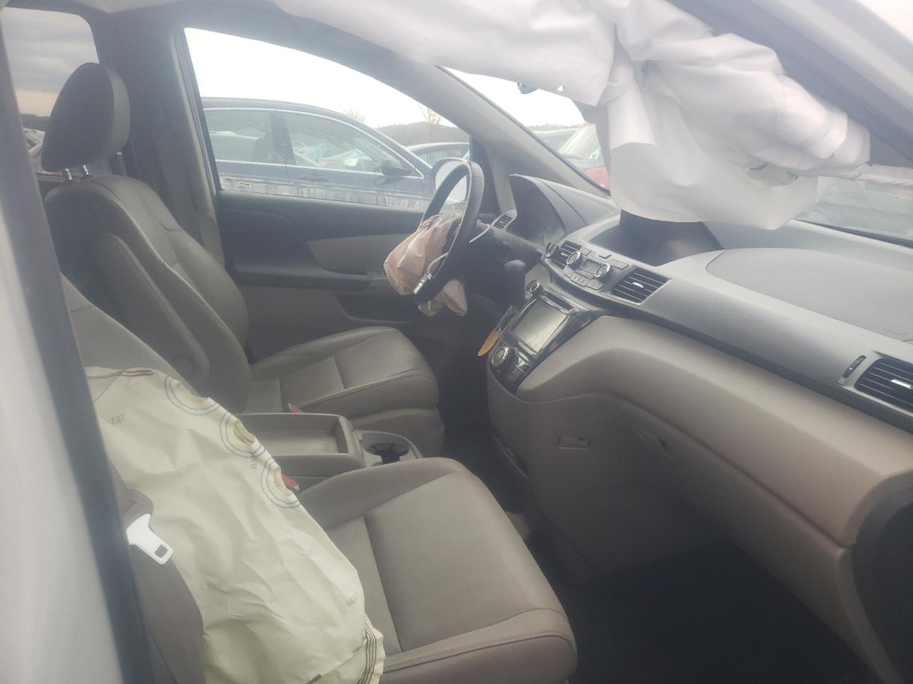 Photo 5 from auction – 2014 HONDA ODYSSEY EX with VIN 5FNRL5H68EB124238