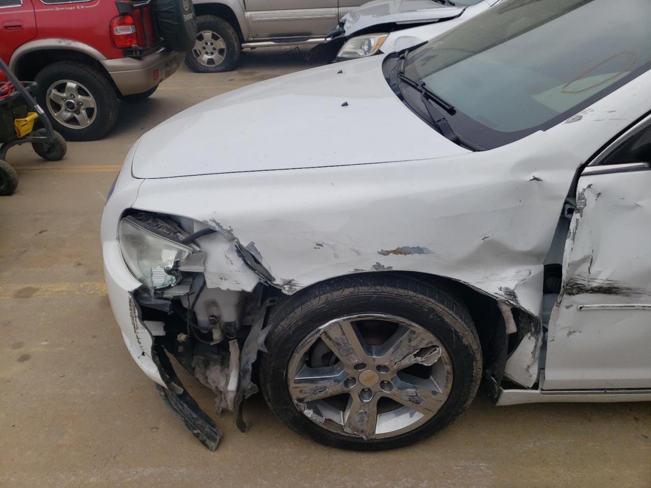 Photo 9 from auction – 2011 CHEVROLET MALIBU 2LT with VIN 1G1ZD5E15BF107676