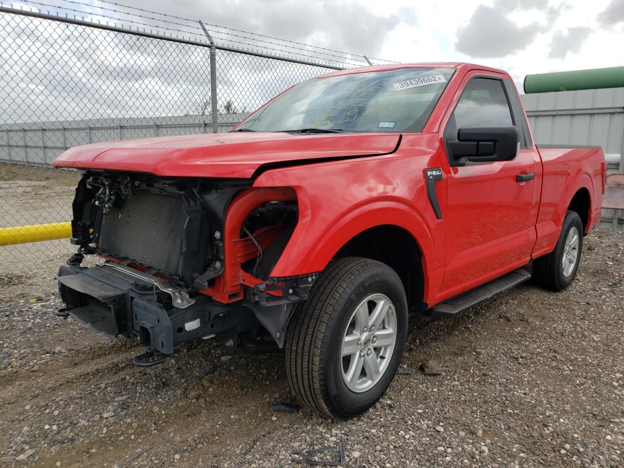 Photo 2 from auction – 2021 FORD F150 with VIN 1FTMF1EP7MKE04497