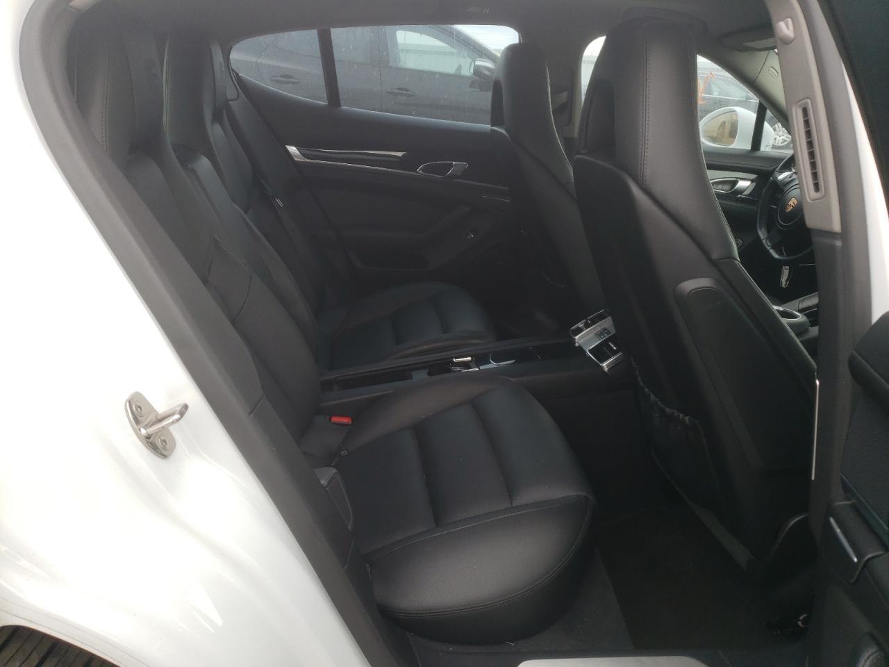 Photo 6 from auction – 2013 PORSCHE PANAMERA B with VIN WP0AA2A73DL015573