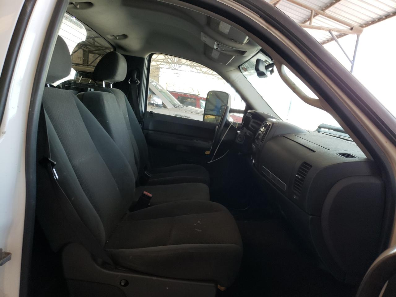 Photo 5 from auction – 2007 CHEVROLET SILVERADO with VIN 1GCHC24K37E527139
