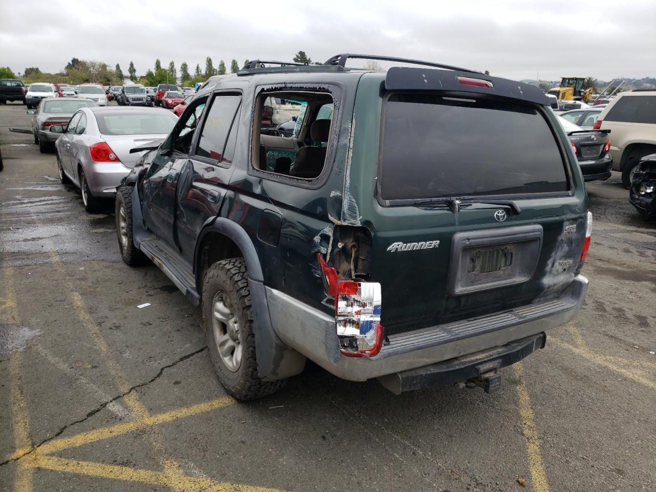 Photo 3 from auction – 2001 TOYOTA 4RUNNER SR with VIN JT3GN86RX10182154