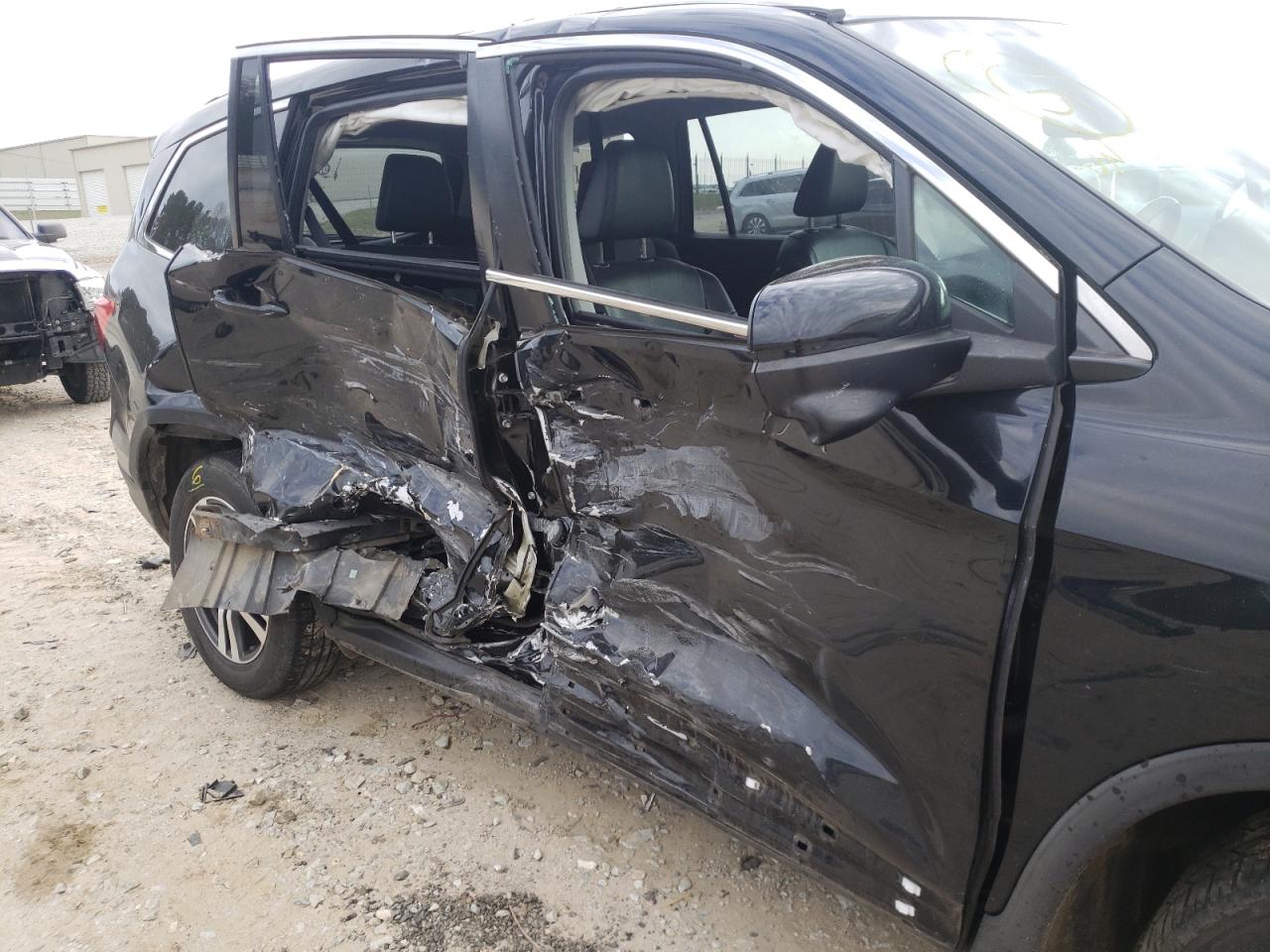Photo 9 from auction – 2016 HONDA PILOT EXL with VIN 5FNYF5H52GB004531