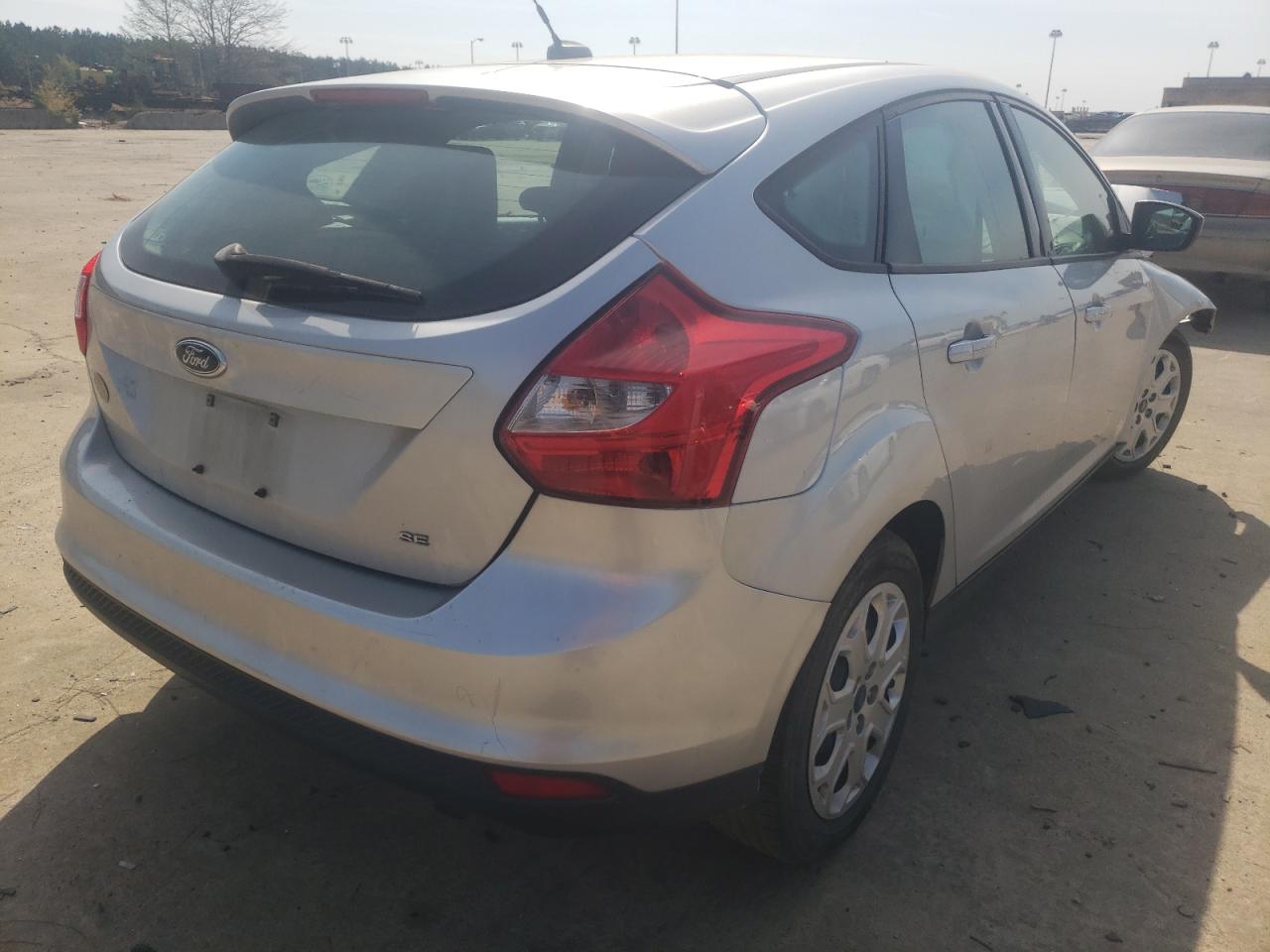 Photo 4 from auction – 2012 FORD FUSION with VIN 1FAHP3K22CL303742