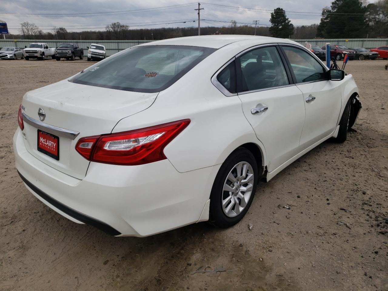 Photo 4 from auction – 2016 NISSAN ALTIMA 2.5 with VIN 1N4AL3APXGN392948