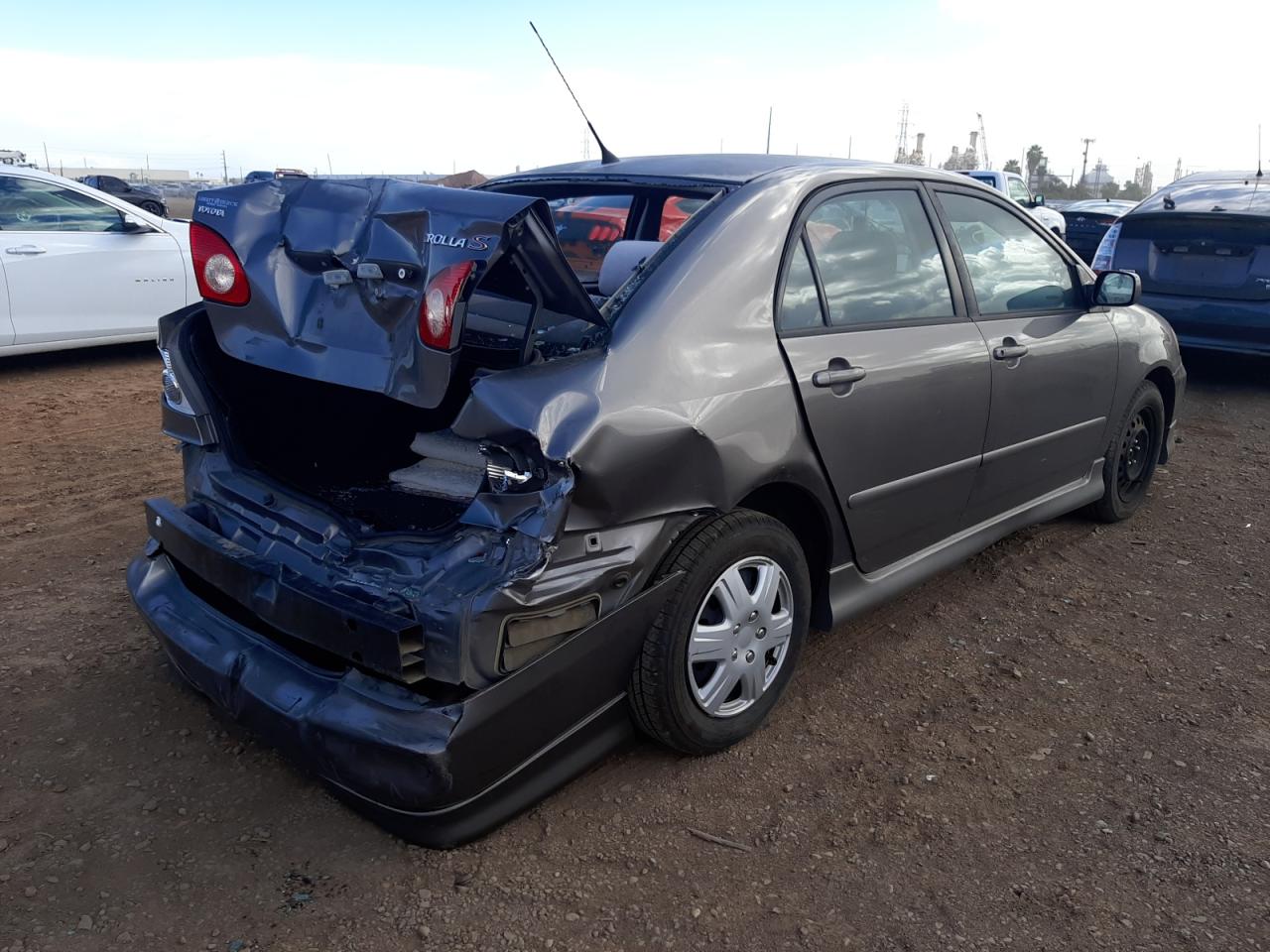 Photo 4 from auction – 2004 TOYOTA COROLLA CE with VIN 1NXBR32E04Z229491