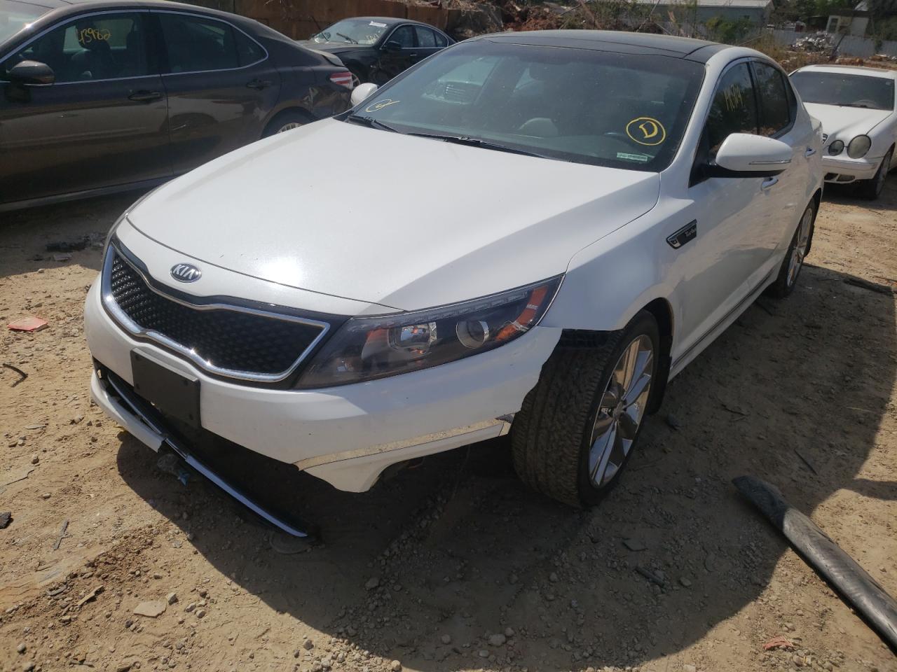 Photo 9 from auction – 2014 KIA OPTIMA SX with VIN 5XXGR4A67EG349337