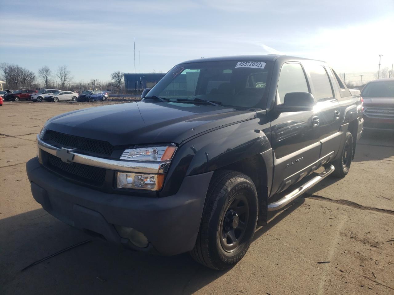 Photo 2 from auction – 2003 CHEVROLET AVALANCHE with VIN 3GNEC13T13G155916