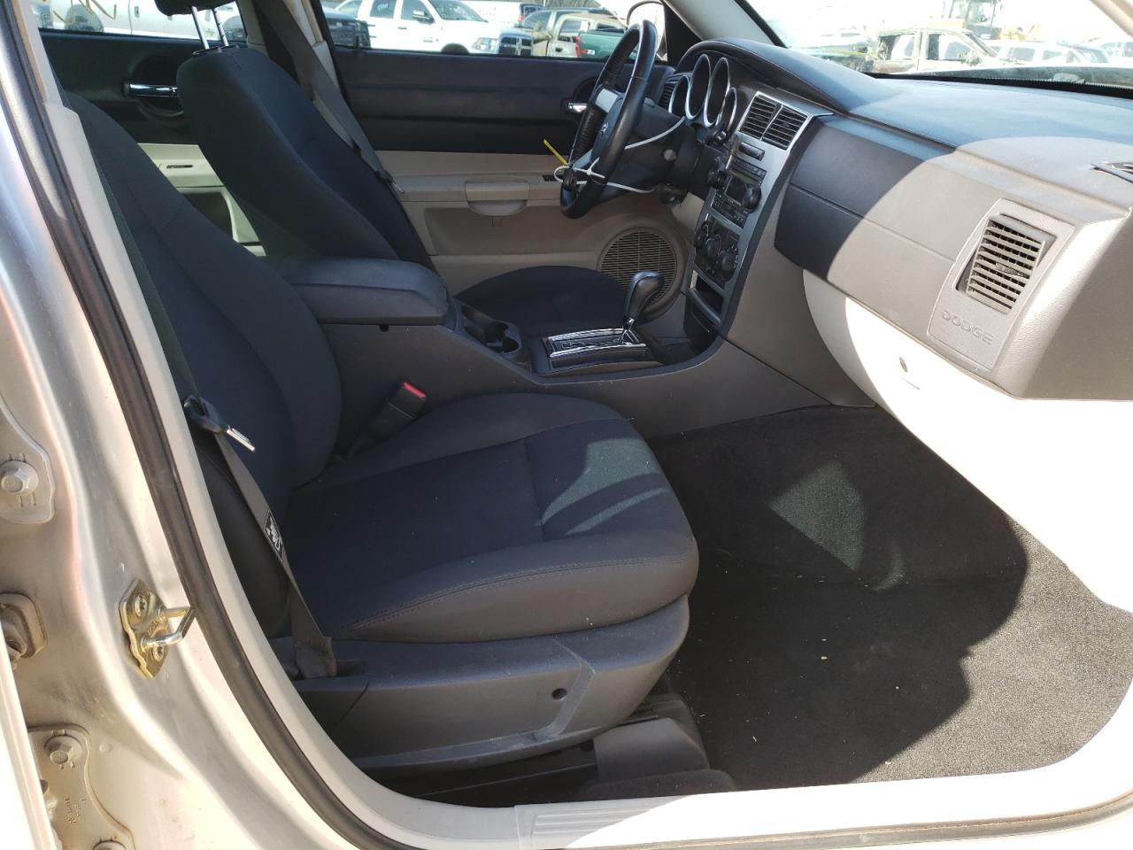 Photo 5 from auction – 2007 DODGE CHARGER SE with VIN 2B3KA43G17H638528