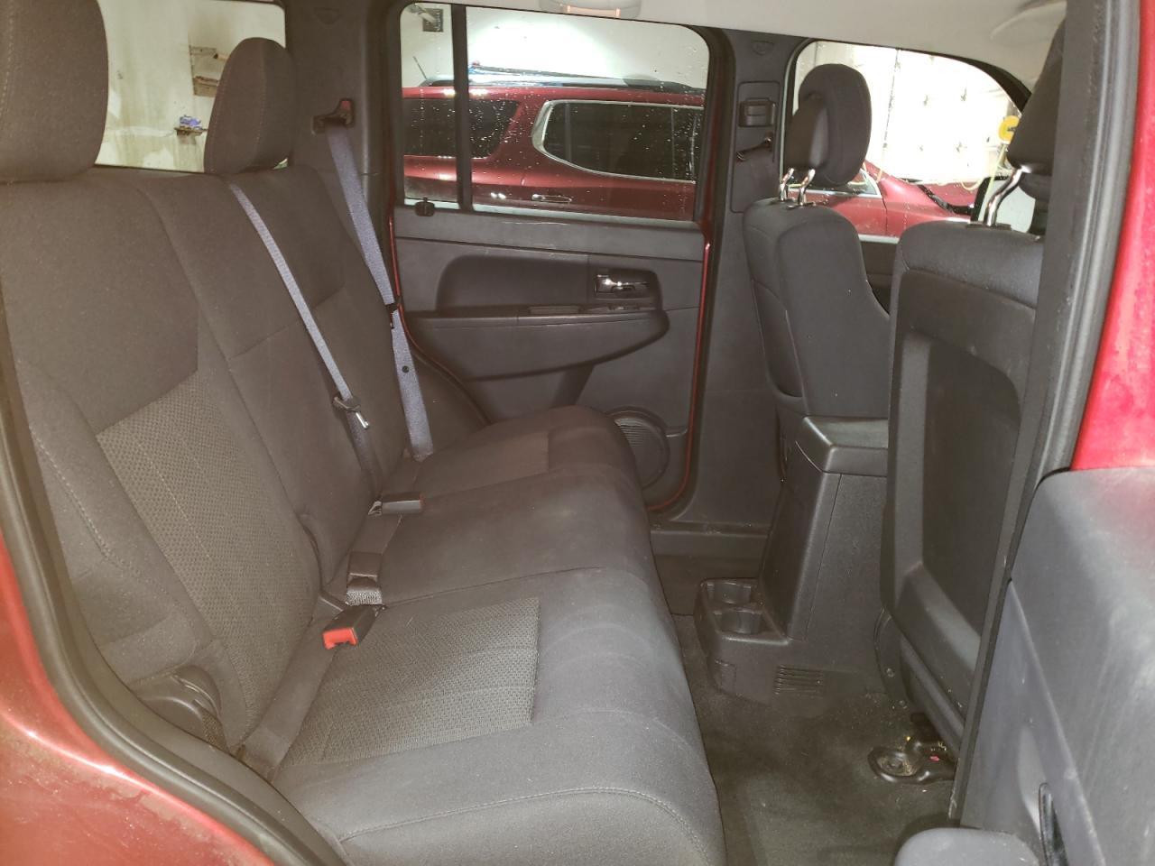 Photo 6 from auction – 2012 JEEP LIBERTY SP with VIN 1C4PJMAK0CW154339