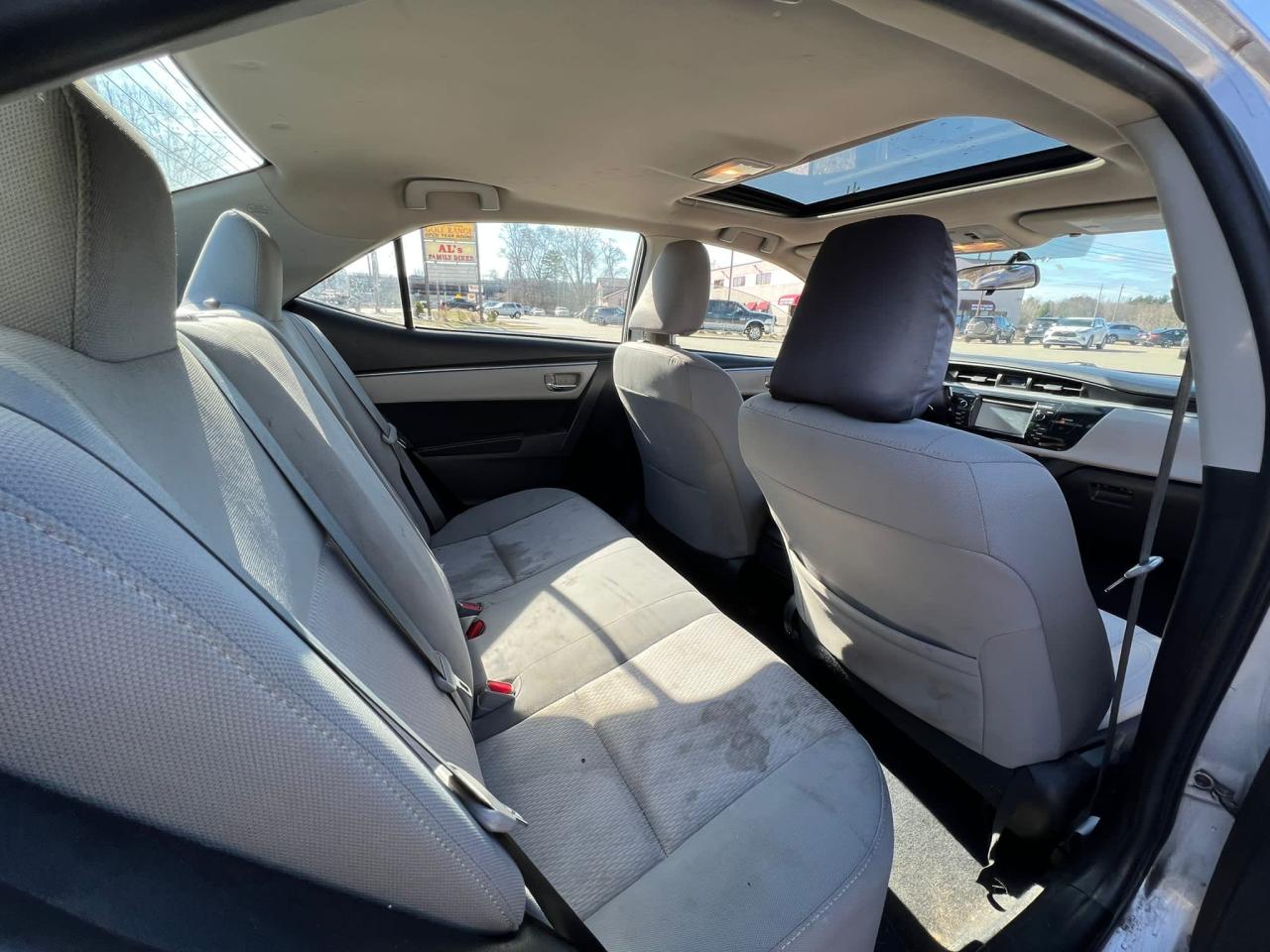 Photo 6 from auction – 2014 TOYOTA COROLLA L with VIN 2T1BURHE0EC007824