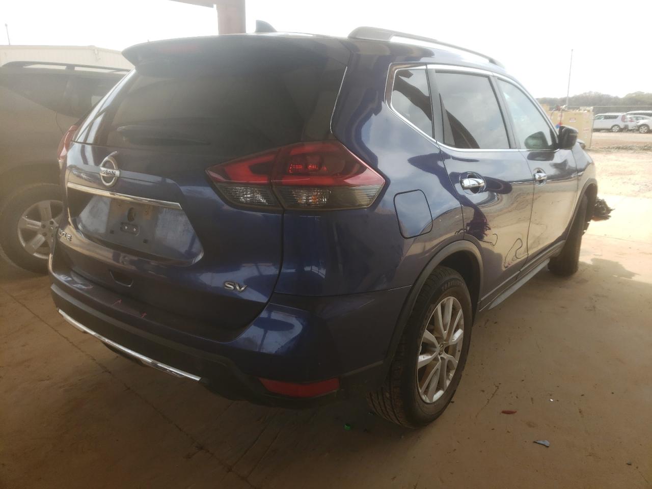 Photo 4 from auction – 2018 NISSAN ROGUE S with VIN KNMAT2MT1JP510636