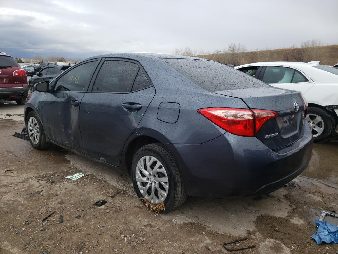 Photo 3 from auction – 2017 TOYOTA COROLLA L with VIN 5YFBURHE0HP579476