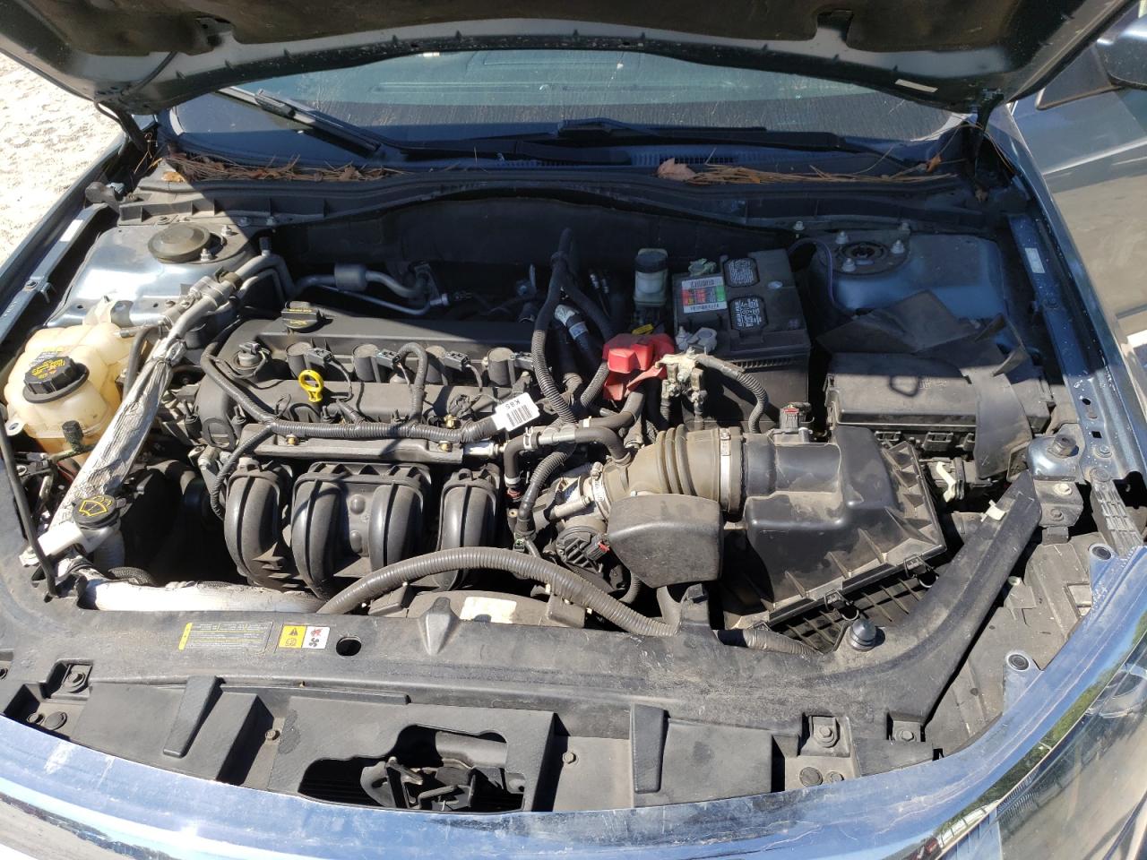 Photo 7 from auction – 2012 FORD FUSION SE with VIN 3FAHP0HA4CR379784