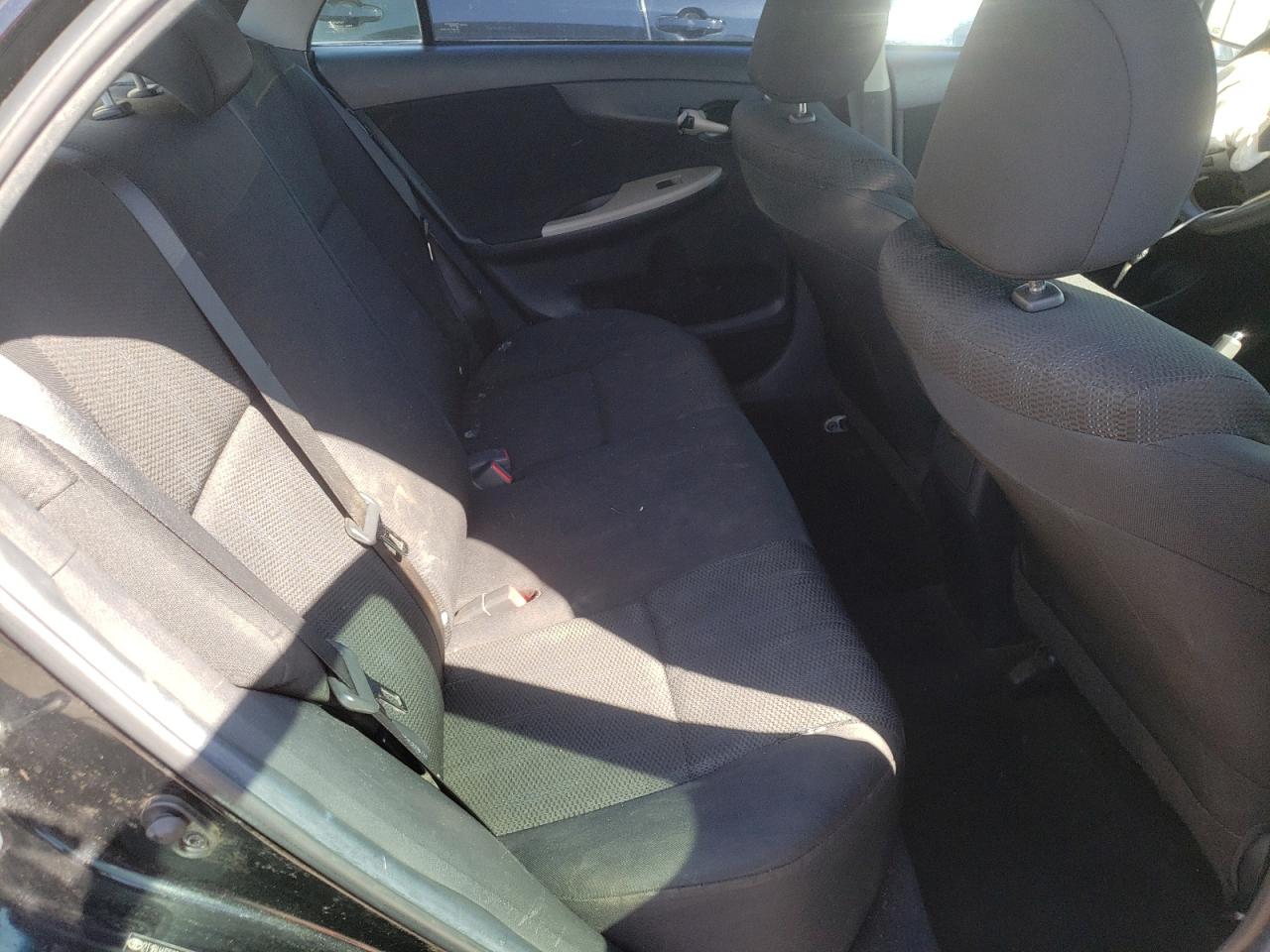 Photo 6 from auction – 2011 TOYOTA COROLLA BA with VIN 2T1BU4EE8BC681459