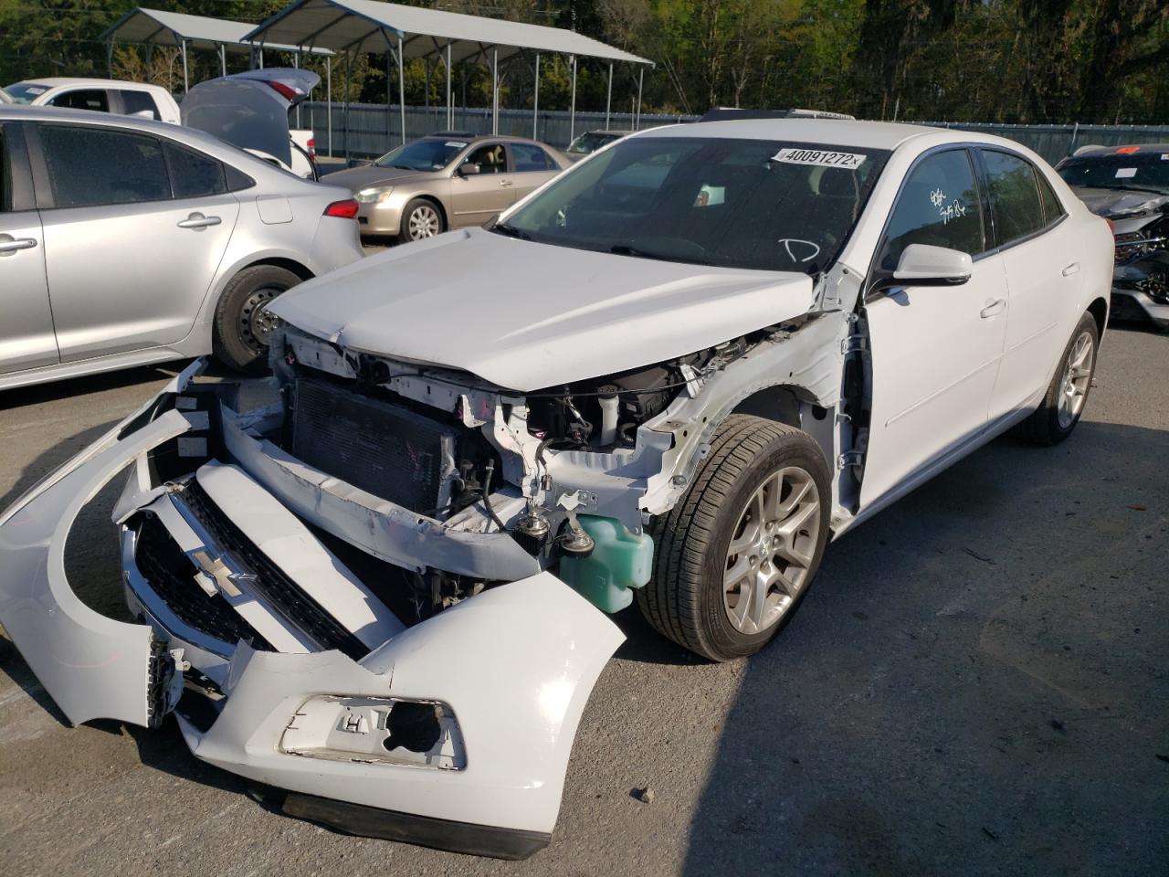 Photo 2 from auction – 2015 CHEVROLET MALIBU 1LT with VIN 1G11C5SLXFF249842
