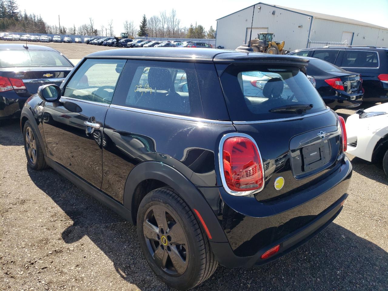 Photo 3 from auction – 2021 MINI COOPER SE with VIN WMWXP3C07M2N55414