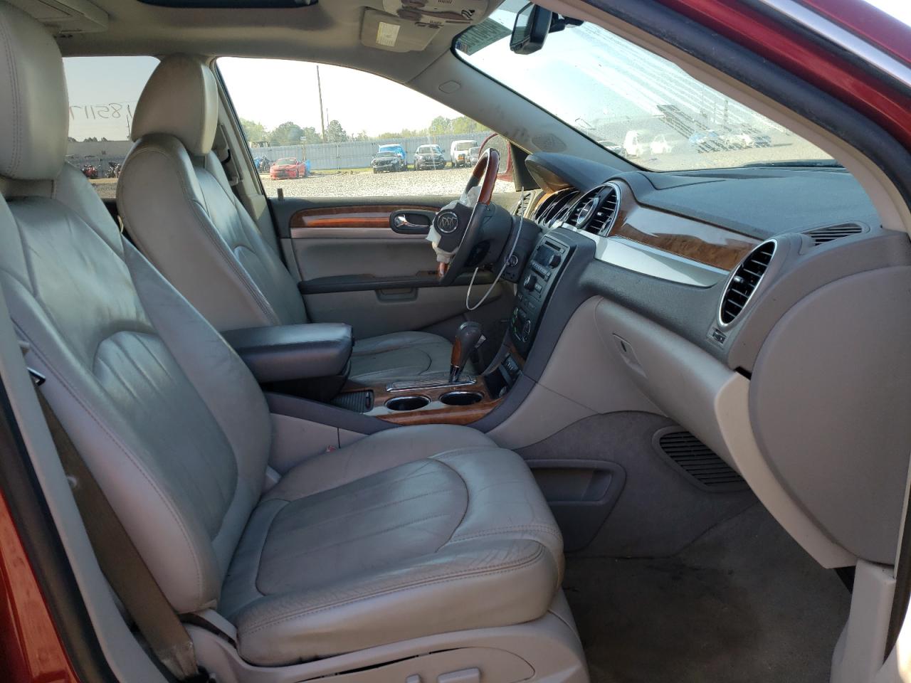 Photo 5 from auction – 2010 BUICK ENCLAVE CX with VIN 5GALRBED1AJ148326