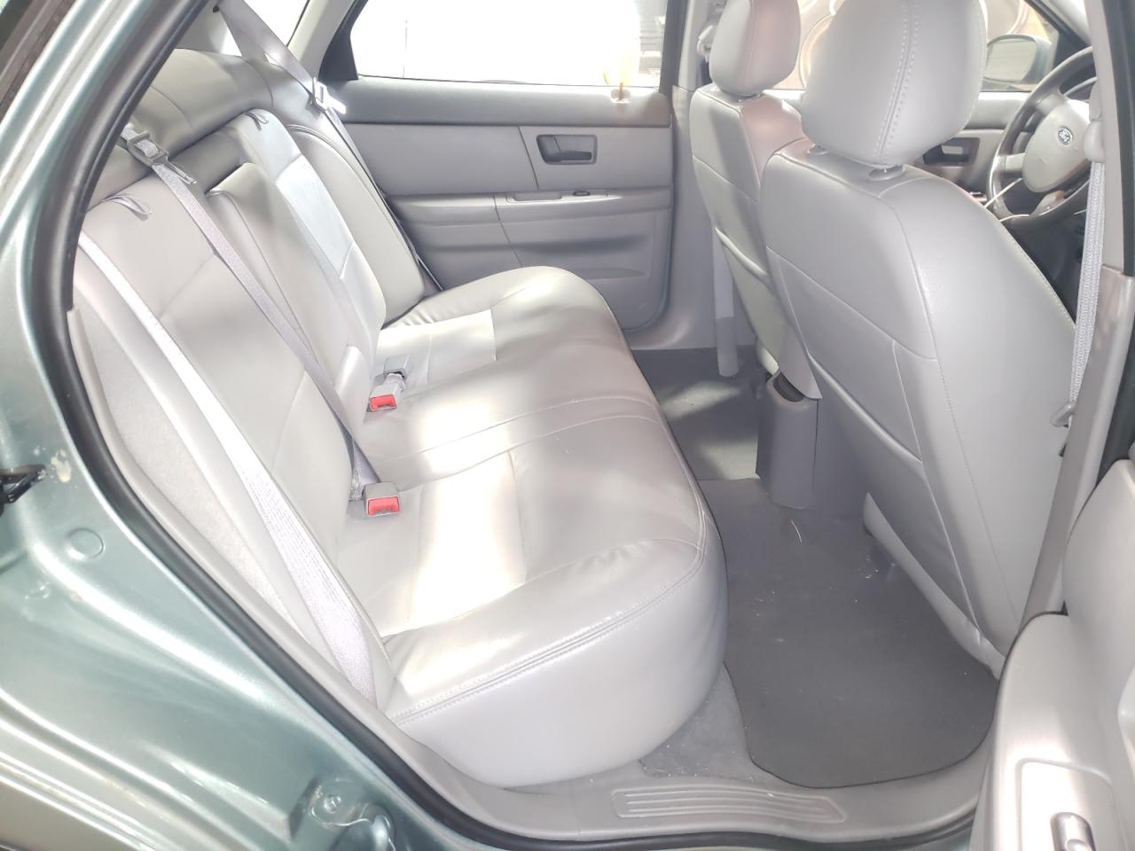 Photo 6 from auction – 2006 FORD TAURUS SEL with VIN 1FAFP56U46A197650