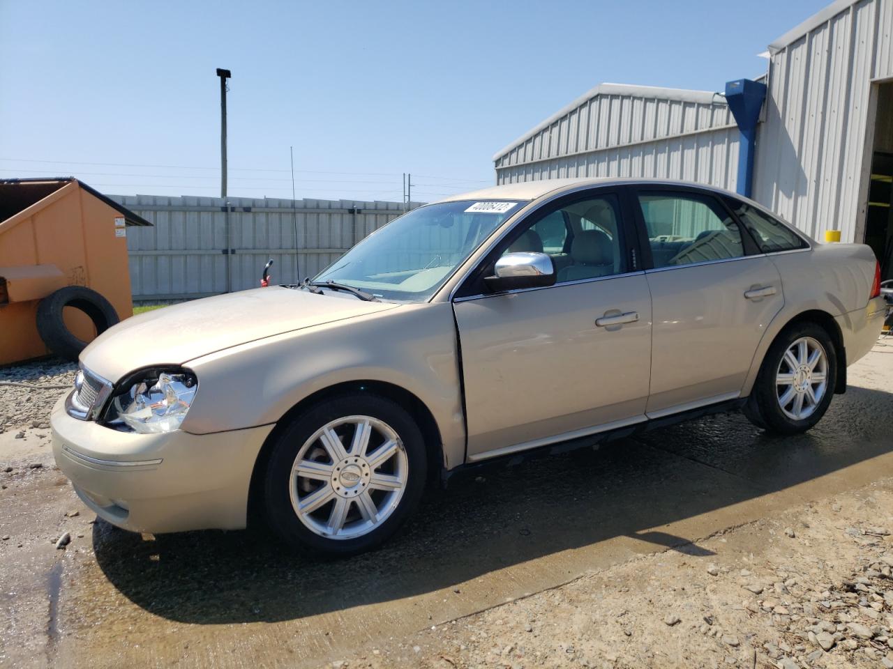 Photo 2 from auction – 2007 FORD FIVE HUNDR with VIN 1FAFP251X7G117045