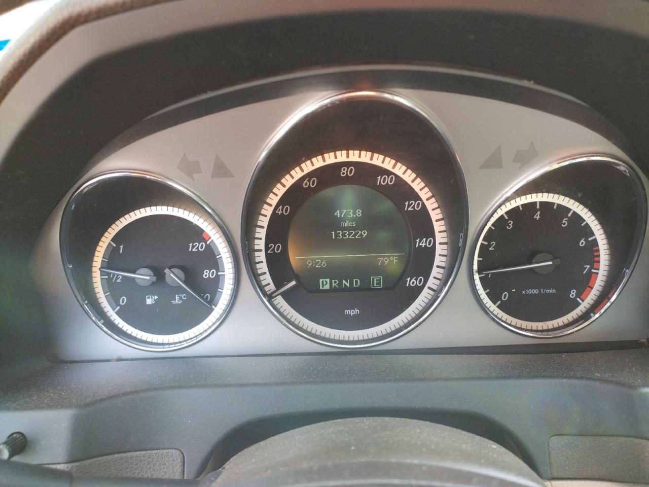 Photo 8 from auction – 2011 MERCEDES-BENZ C 300 with VIN WDDGF5EB7BF641382