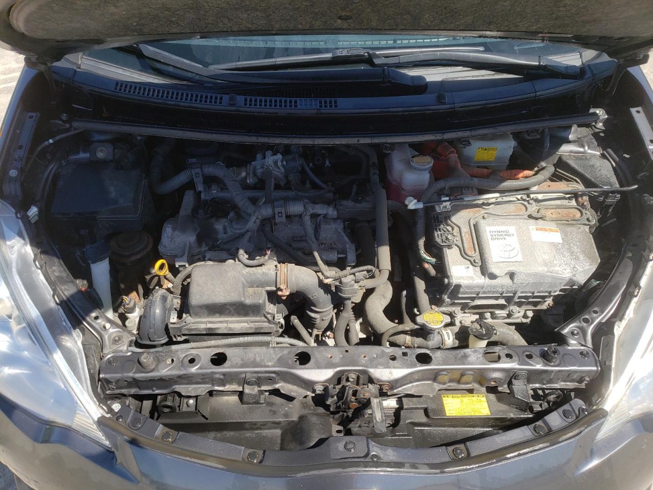 Photo 7 from auction – 2013 TOYOTA PRIUS C with VIN JTDKDTB32D1544151